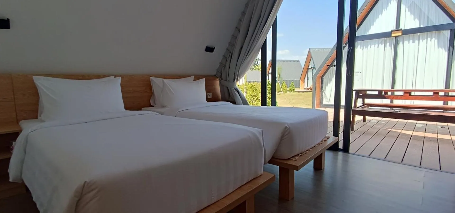 Summer Bay Beach Club & Cabins Sihanoukville By Preference Resort
